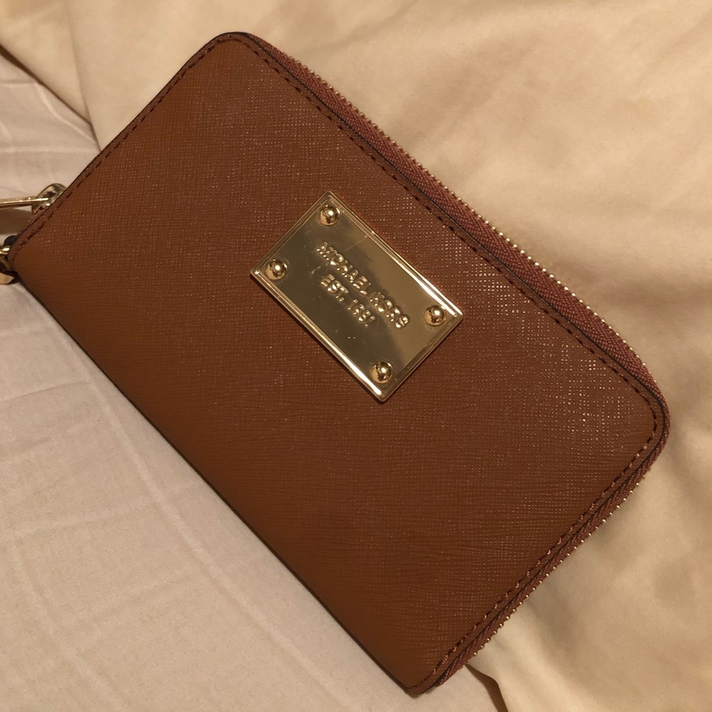 Michael Kors “phone case” wristlet